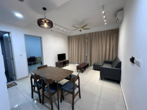 KLCC view luxury family service suites KL